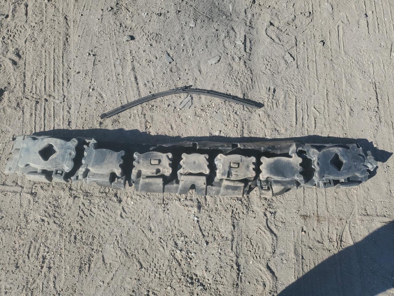 2017 Ford Taurus Police Interceptor VIN: 1FAHP2MKXHG105532 Lot: 82439155