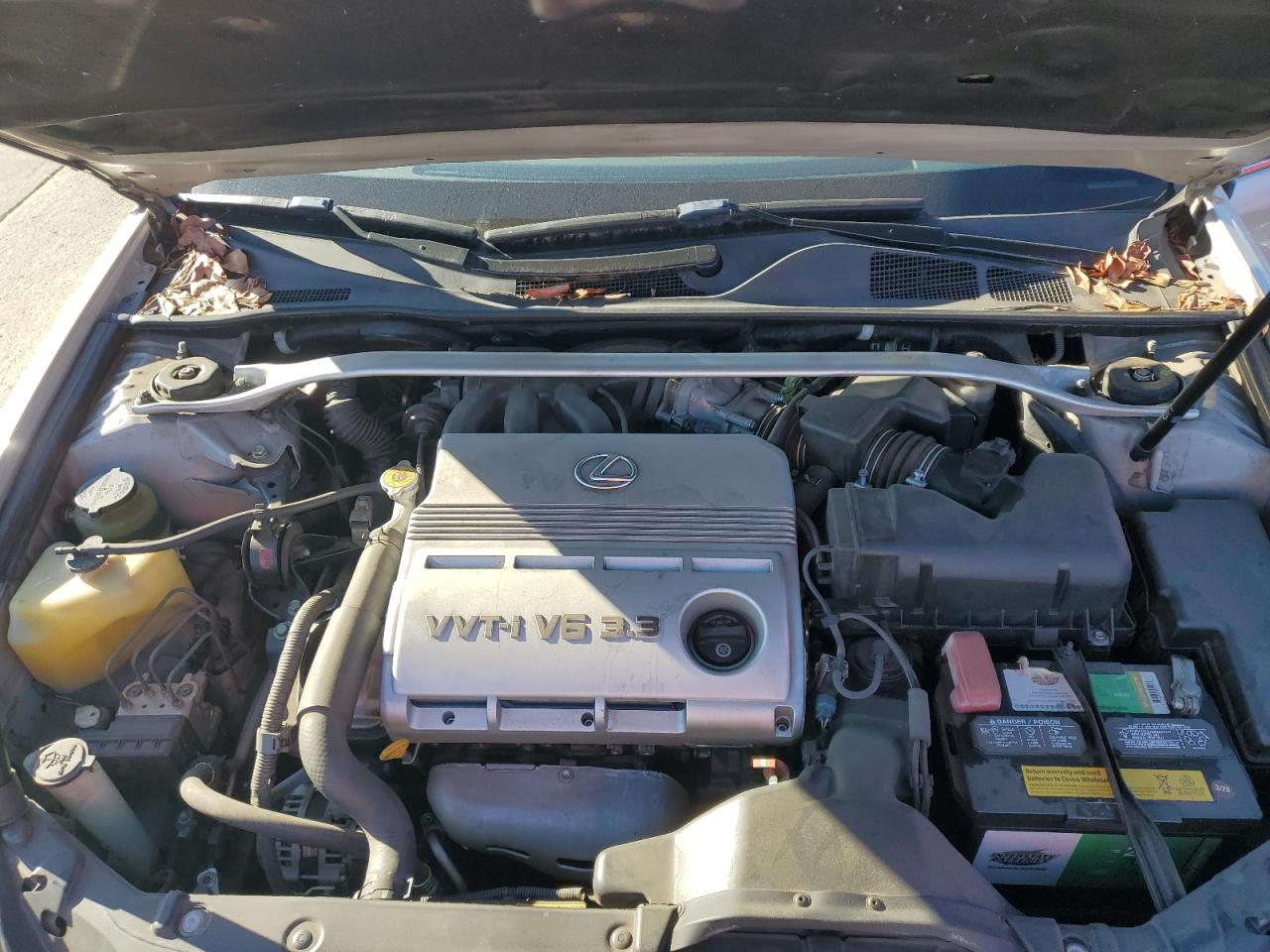 2005 Lexus Es 330 VIN: JTHBA30G655129504 Lot: 85191035