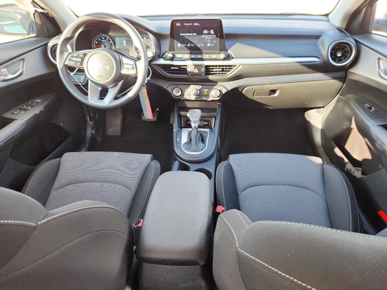 2023 Kia Forte Lx VIN: 3KPF24AD8PE676999 Lot: 82324595