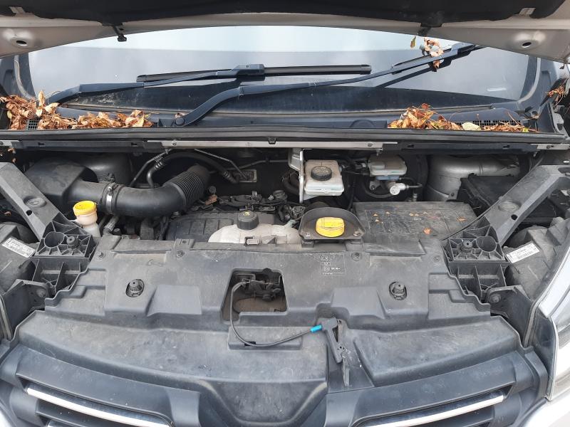 2017 RENAULT TRAFIC LL29 ENERGY DCI 125 SPORT NAV VAN