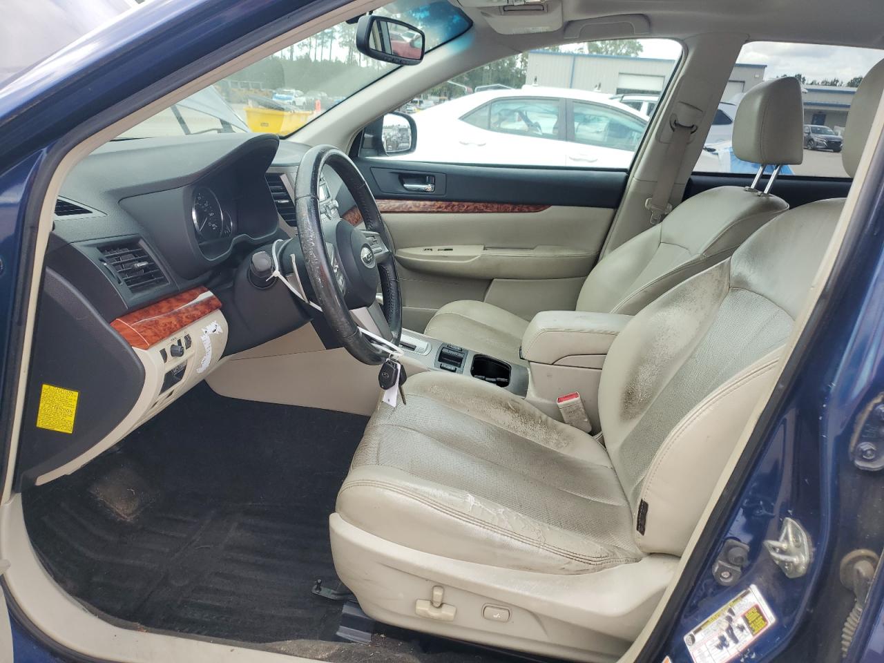 2011 Subaru Outback 3.6R Limited VIN: 4S4BRDKC3B2419640 Lot: 85567235