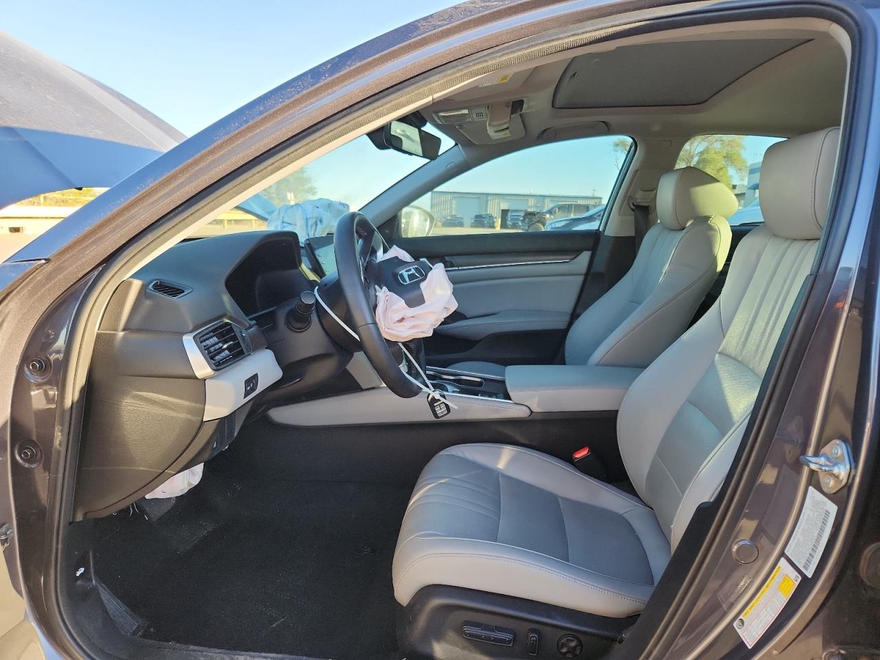 2018 Honda Accord Exl VIN: 1HGCV1F65JA097810 Lot: 82269335