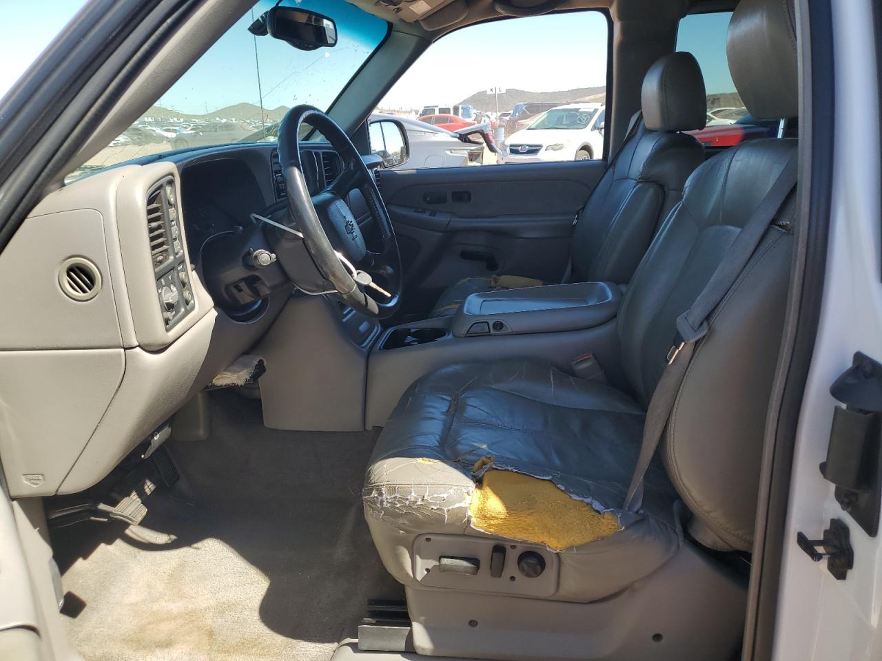 2000 Chevrolet Silverado K1500 VIN: 2GCEK19T8Y1269723 Lot: 85348355