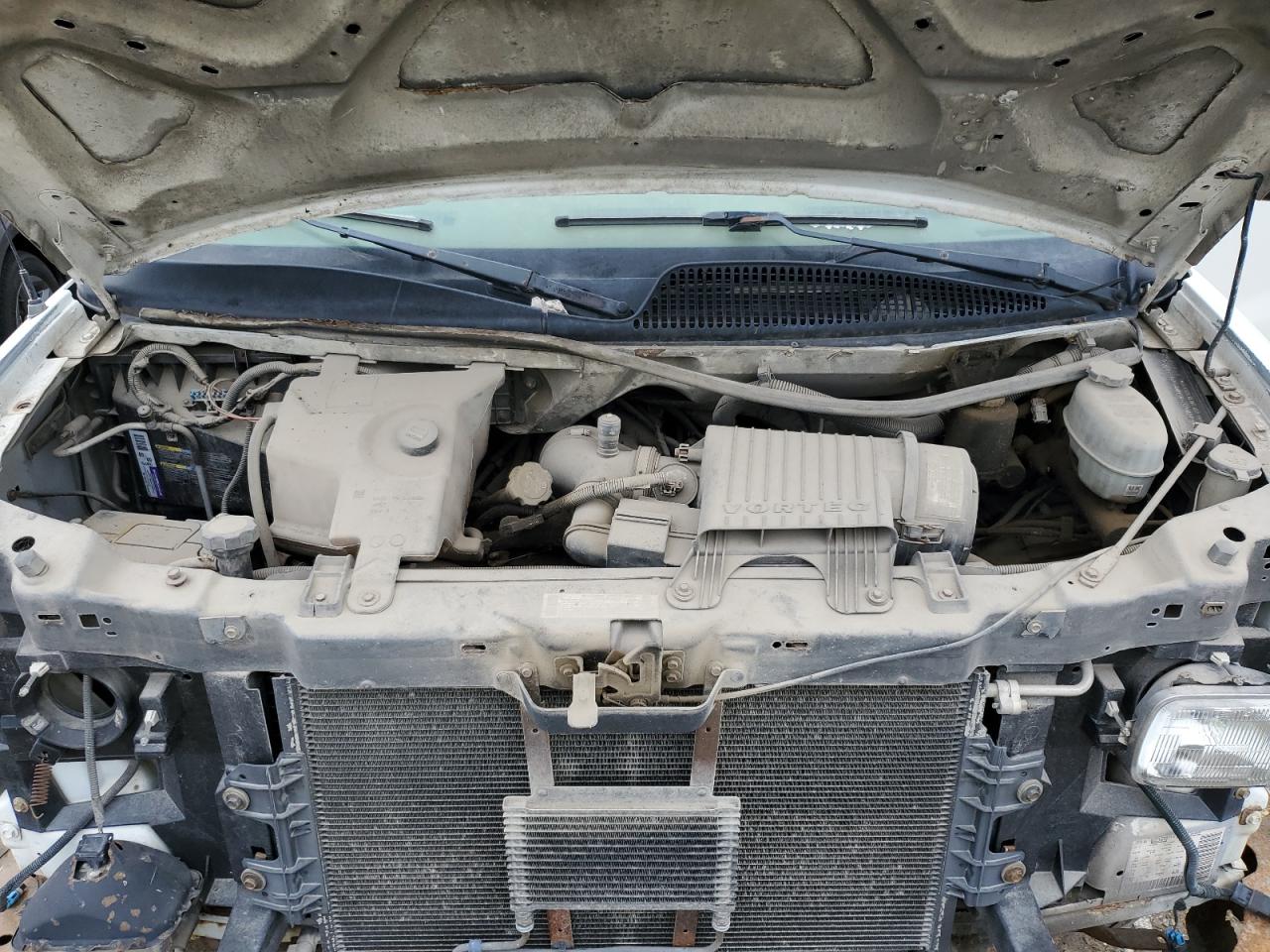 2004 Chevrolet Express 3500 Delivery Van VIN: 1GCHG35U341244382 Lot: 90686395