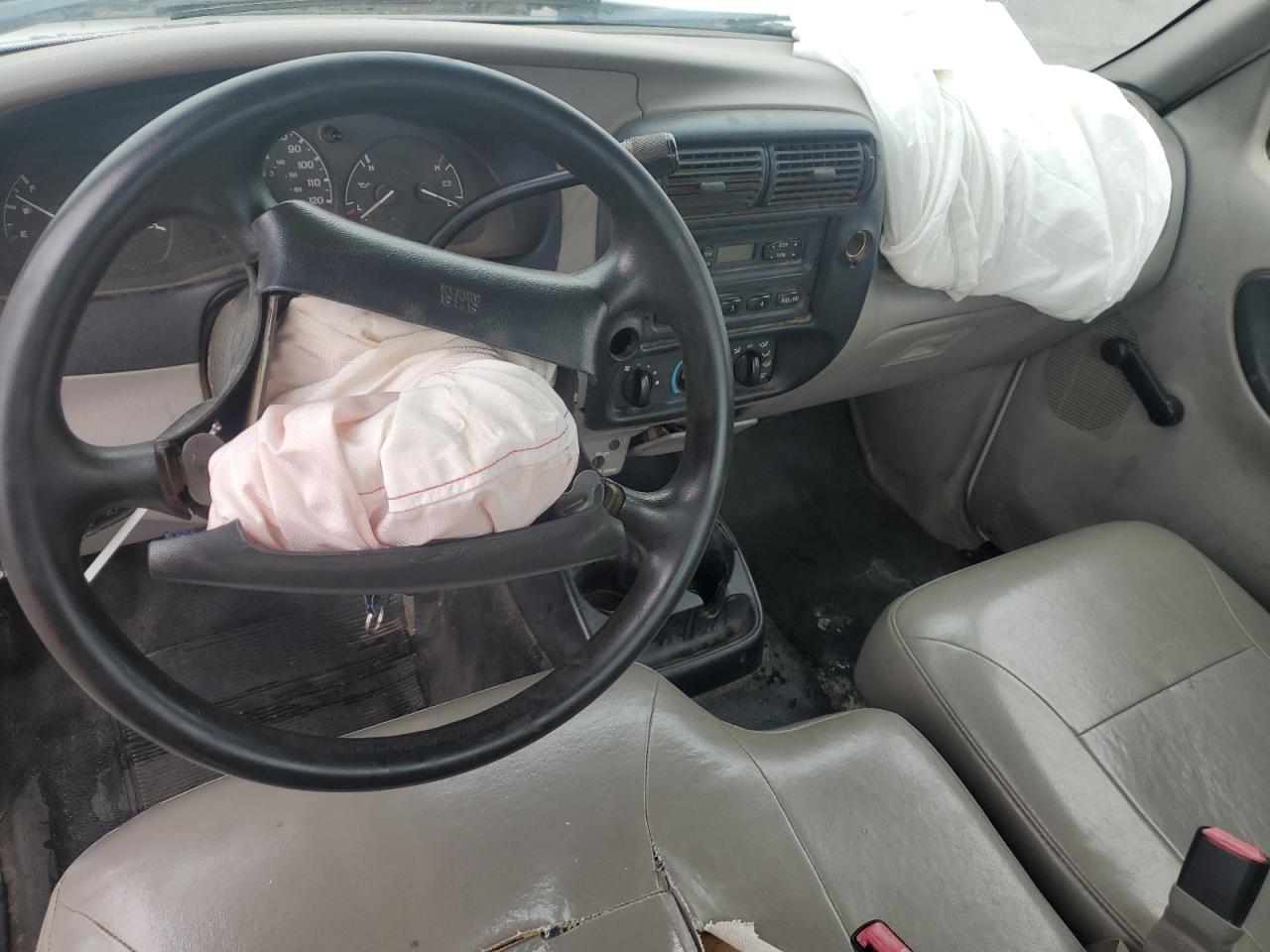 1998 Mazda B2500 VIN: 4F4YR12C9WTM35409 Lot: 87094425