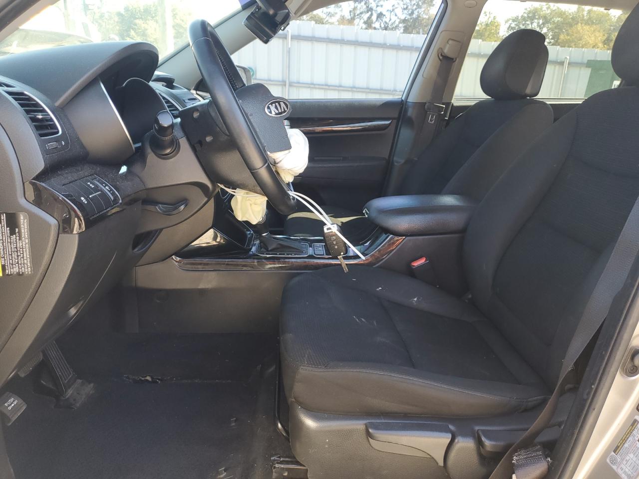 2015 Kia Sorento Lx VIN: 5XYKTDA62FG569686 Lot: 89544895