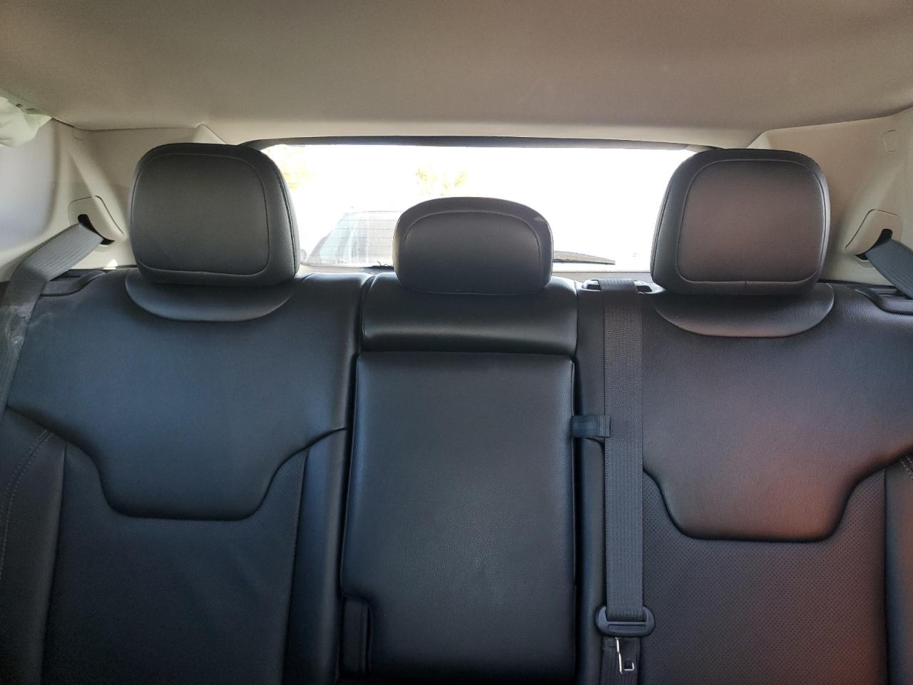 2022 Jeep Compass Latitude Lux VIN: 3C4NJDFB8NT117760 Lot: 90046965