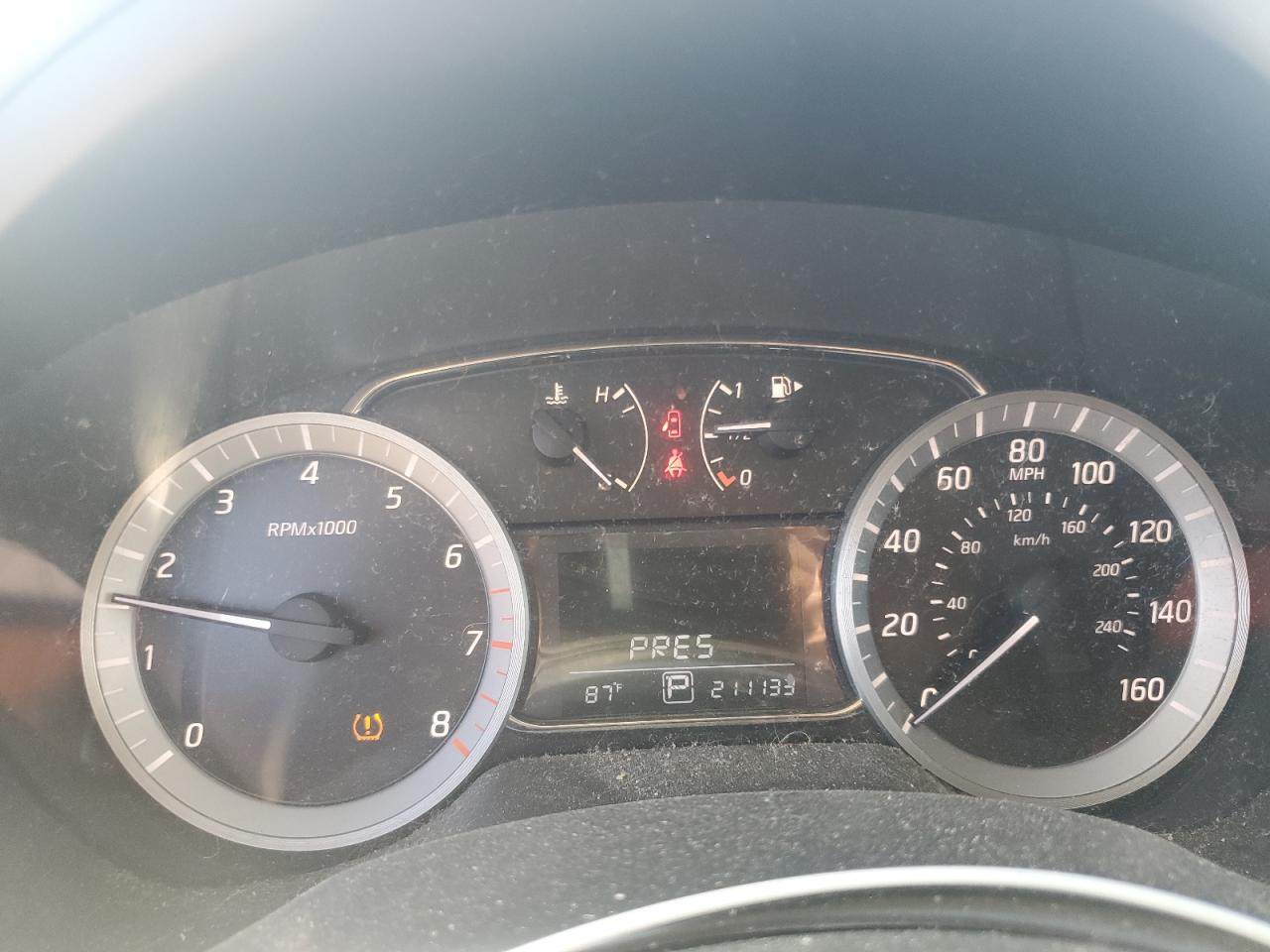 2015 Nissan Sentra S VIN: 3N1AB7AP8FL660689 Lot: 84969475