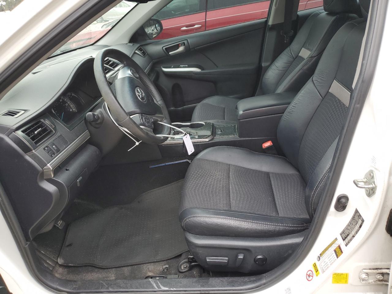 2013 Toyota Camry Se VIN: 4T1BK1FK0DU526768 Lot: 82283525