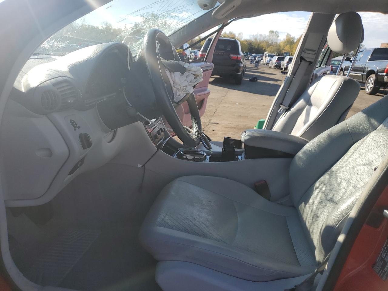 2002 Mercedes-Benz C 240 VIN: WDBRF61J52F180736 Lot: 89566395