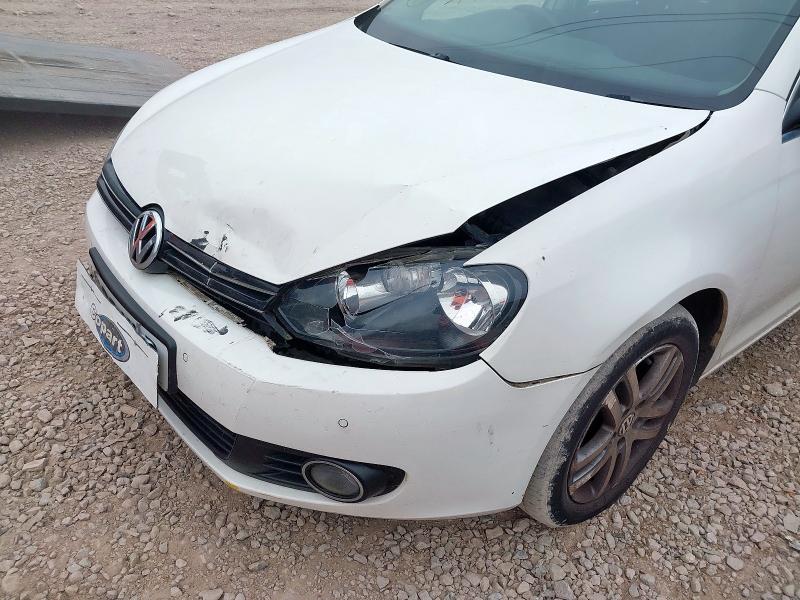 2012 VOLKSWAGEN GOLF 1.6 TDI 105 BLUEMOTION TECH SE 5DR