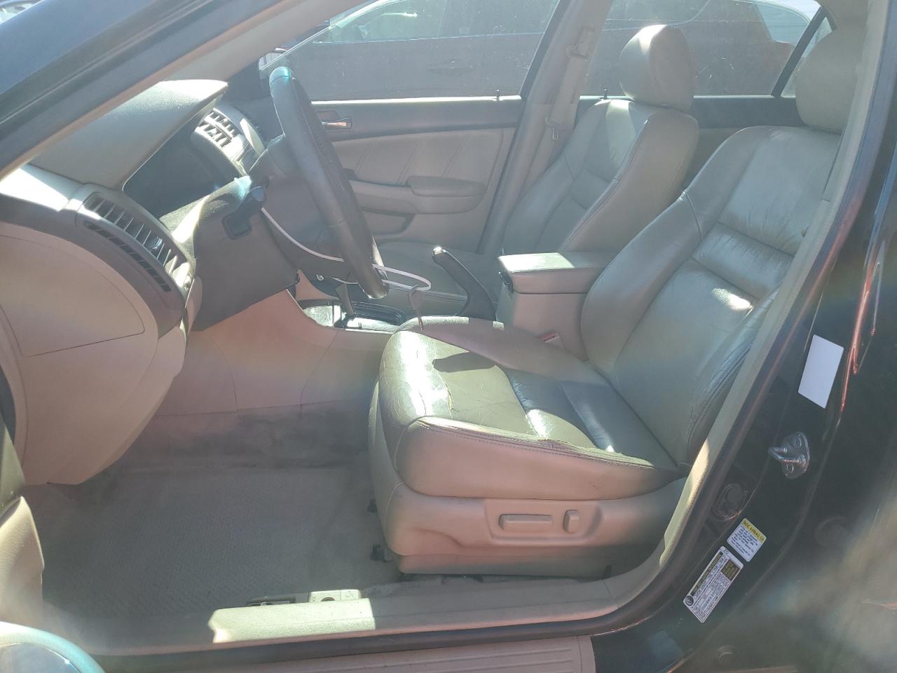 2006 Honda Accord Ex VIN: 1HGCM56896A093343 Lot: 85201805