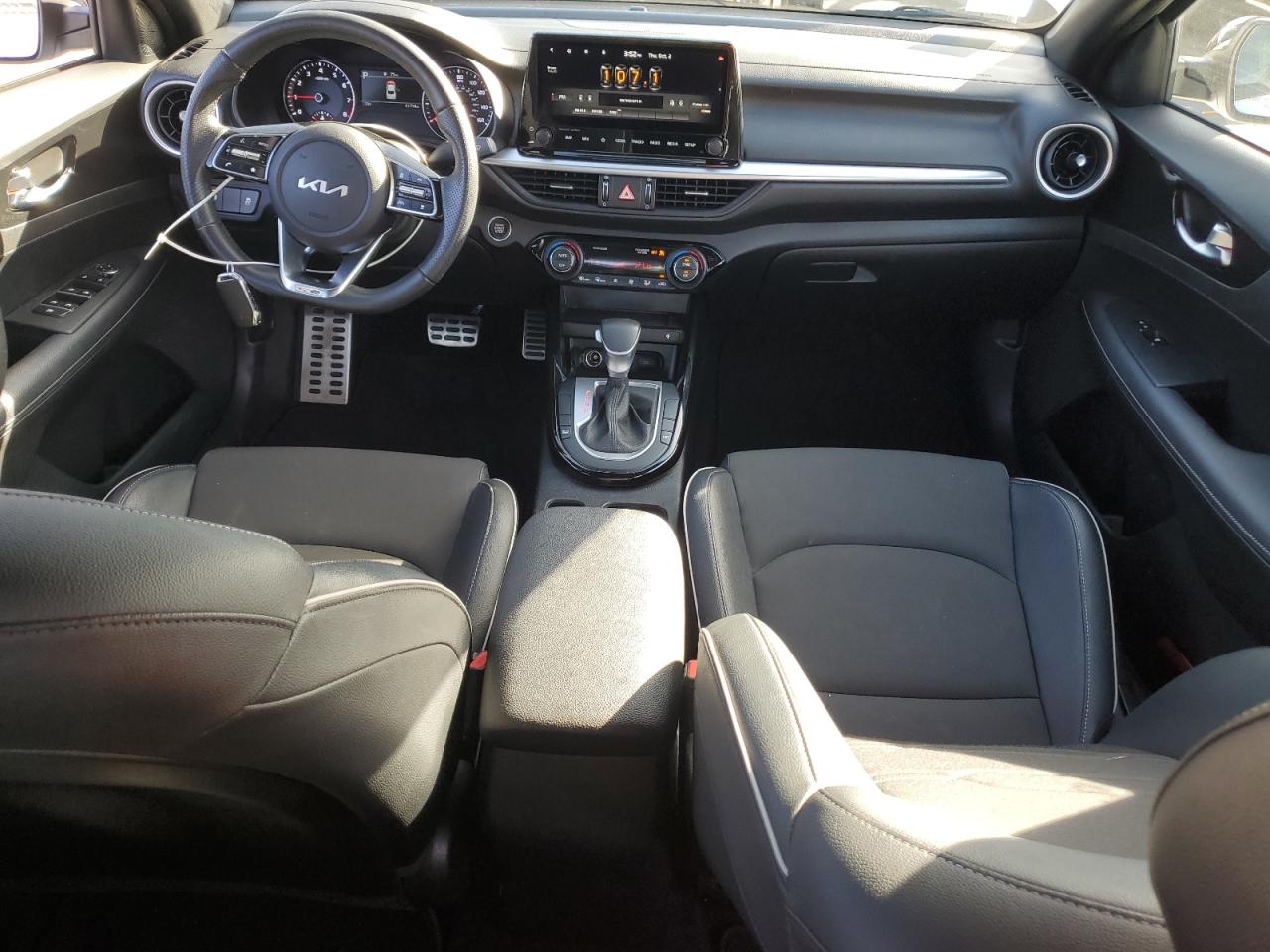 2022 Kia Forte Gt Line VIN: 3KPF54AD4NE473130 Lot: 84948865