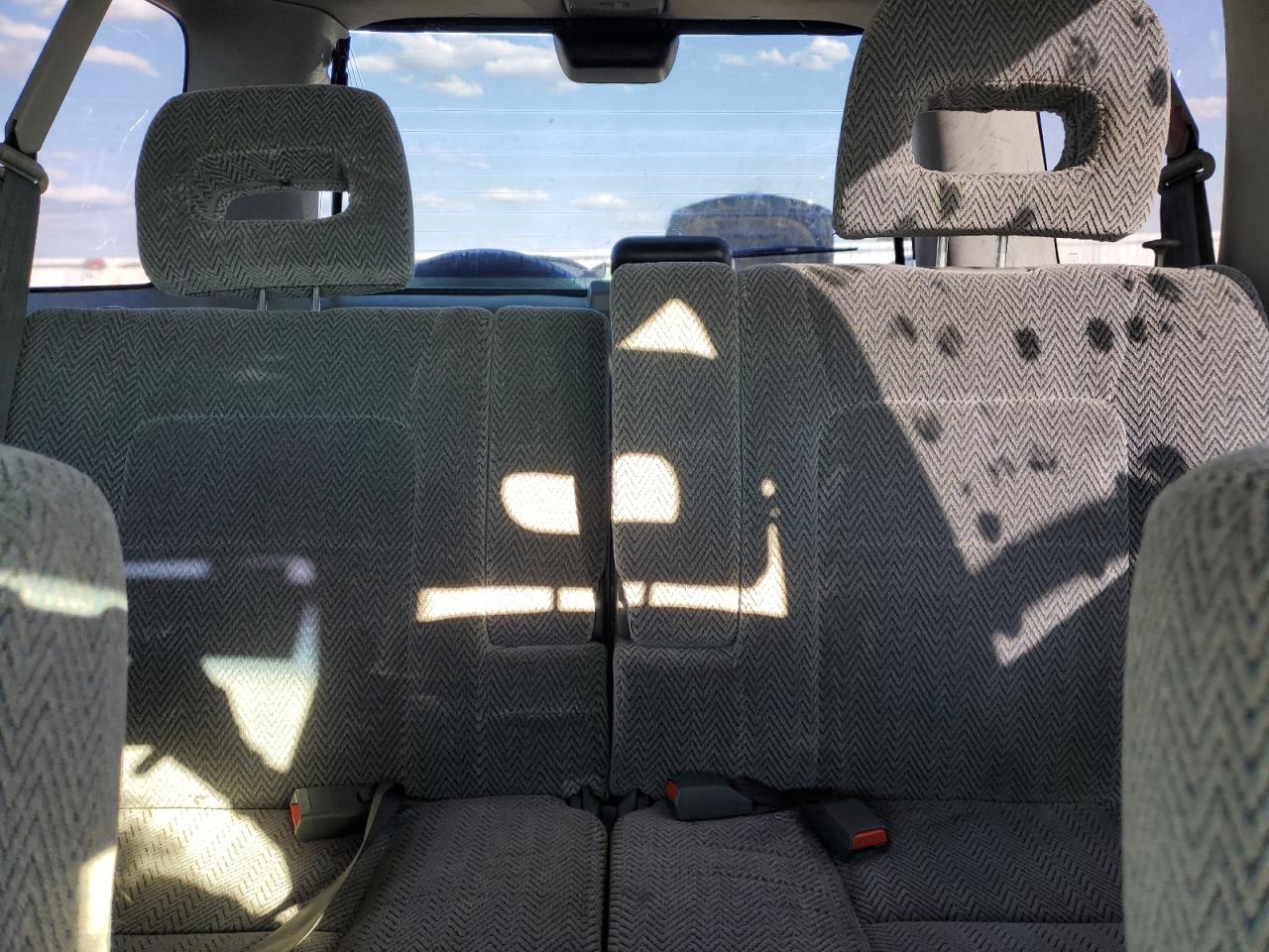 1997 Honda Cr-V Lx VIN: JHLRD1858VC065527 Lot: 82239555