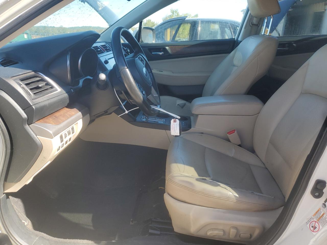 2015 Subaru Outback 2.5I Limited VIN: 4S4BSALC7F3297043 Lot: 85725975