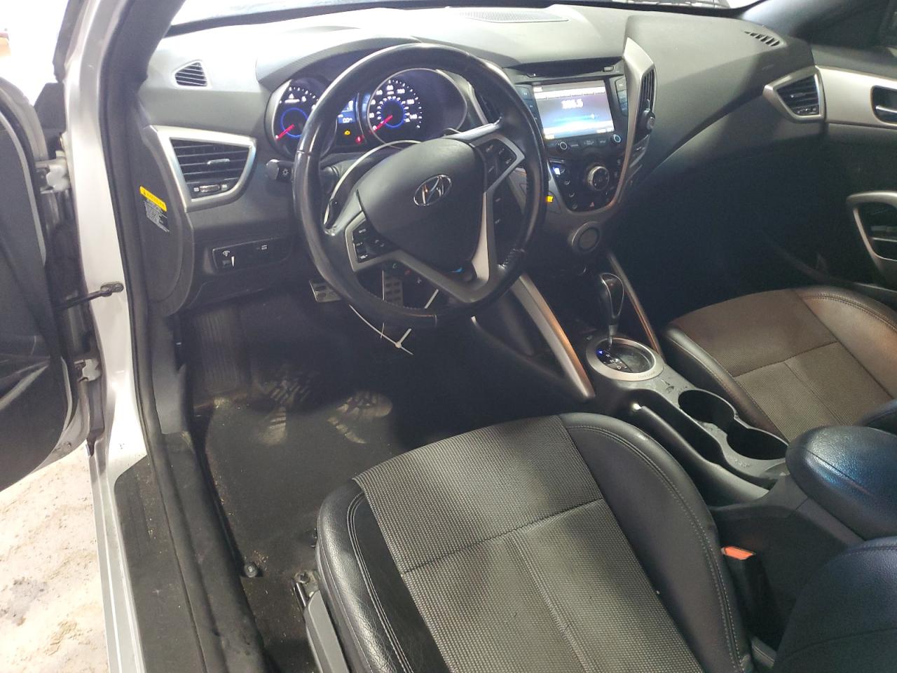 2016 Hyundai Veloster VIN: KMHTC6AD7GU266476 Lot: 84624245