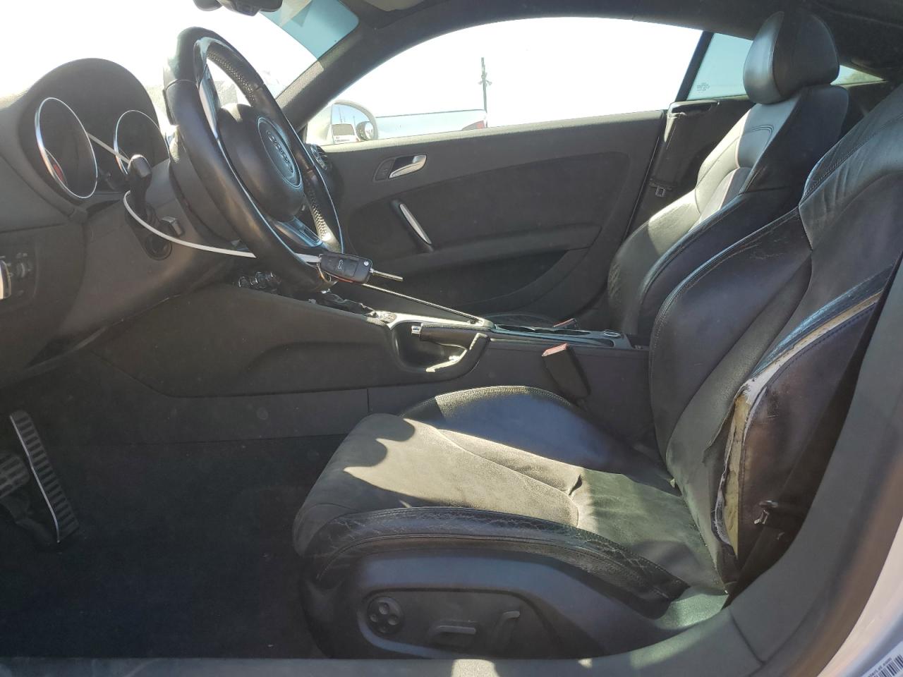 2008 Audi Tt 2.0T VIN: TRUAF38J081044643 Lot: 84947035