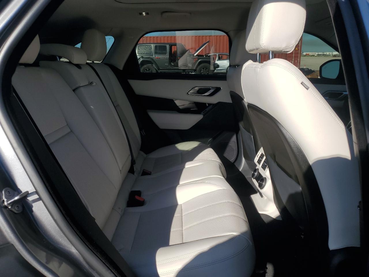 2019 Land Rover Range Rover Velar S VIN: SALYB2EXXKA793652 Lot: 86513785