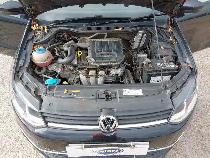 2015 VOLKSWAGEN POLO 1.0 SE 5DR