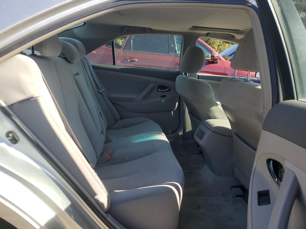 2009 Toyota Camry Base VIN: 4T1BE46K69U415500 Lot: 84794545