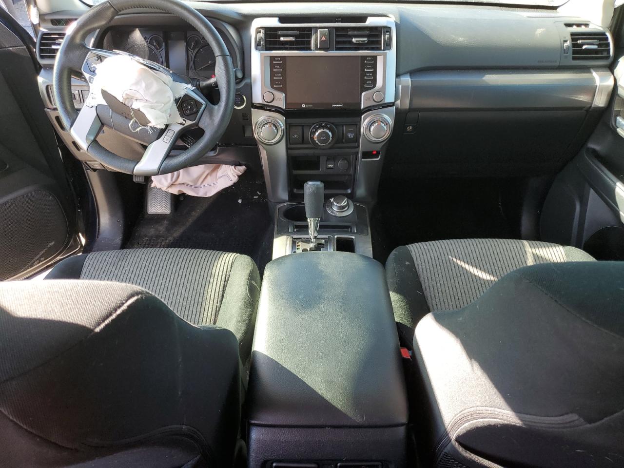 2024 Toyota 4Runner Sr5/Sr5 Premium VIN: JTEMU5JR7R6238529 Lot: 81867175