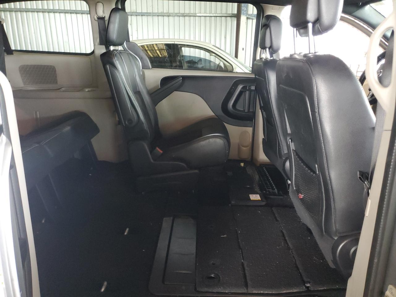 2019 Dodge Grand Caravan Sxt VIN: 2C4RDGCG2KR808095 Lot: 82252495