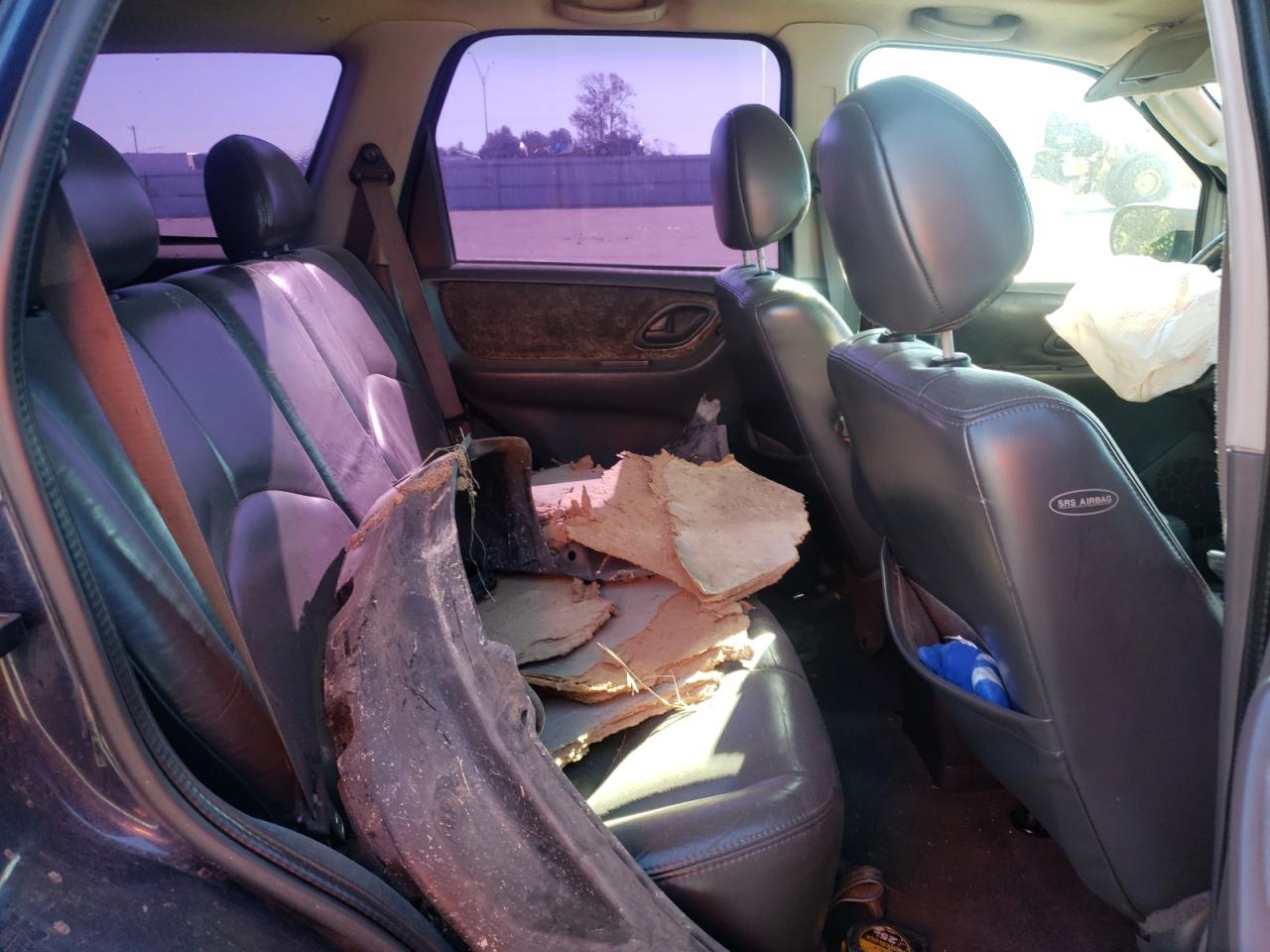 2003 Mazda Tribute Es VIN: 4F2CZ06103KM38447 Lot: 82524125