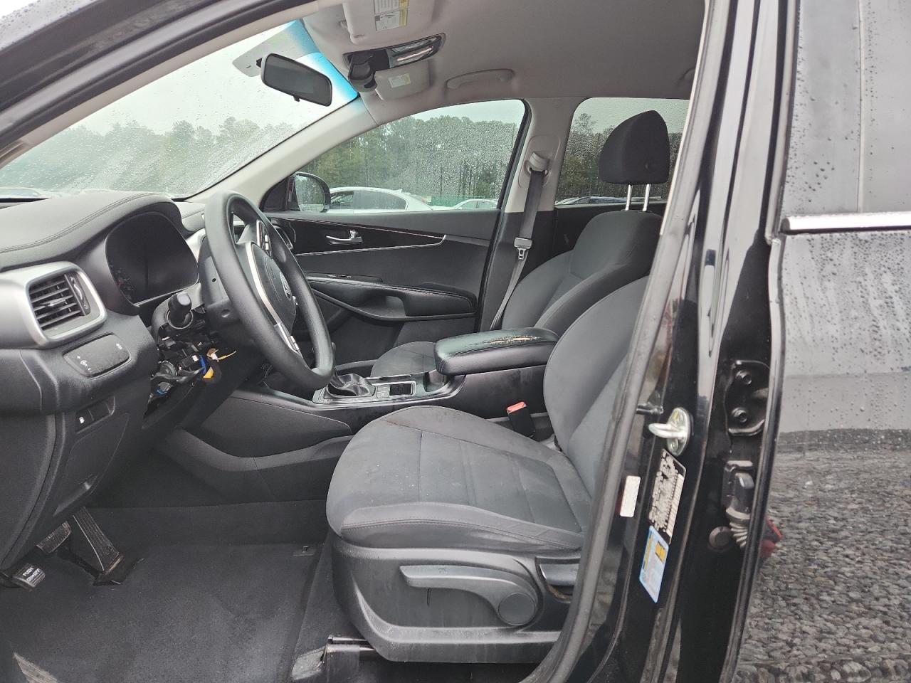 2019 Kia Sorento L VIN: 5XYPG4A3XKG592059 Lot: 85354995