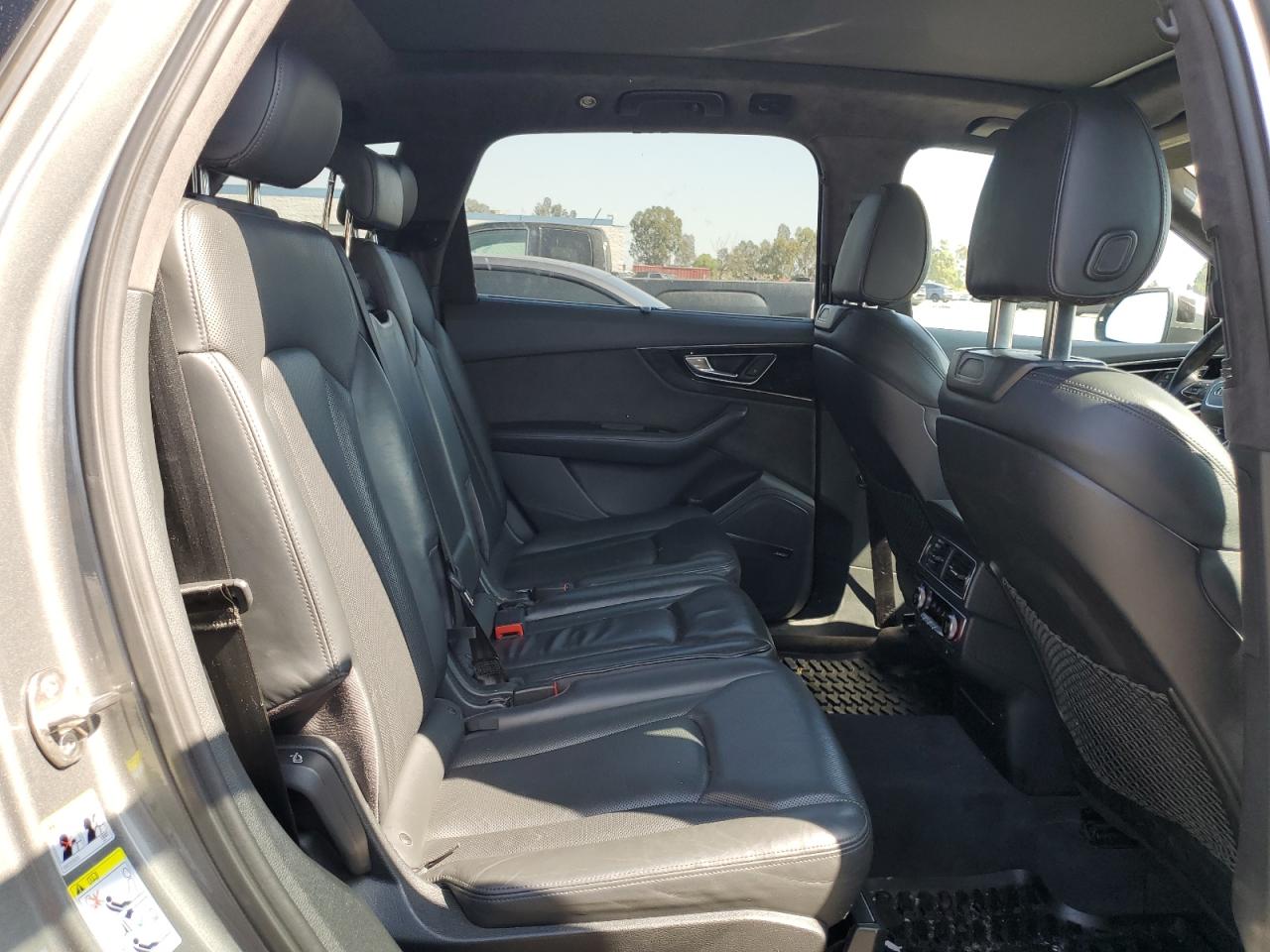 2017 Audi Q7 Prestige VIN: WA1VAAF77HD005532 Lot: 84616685