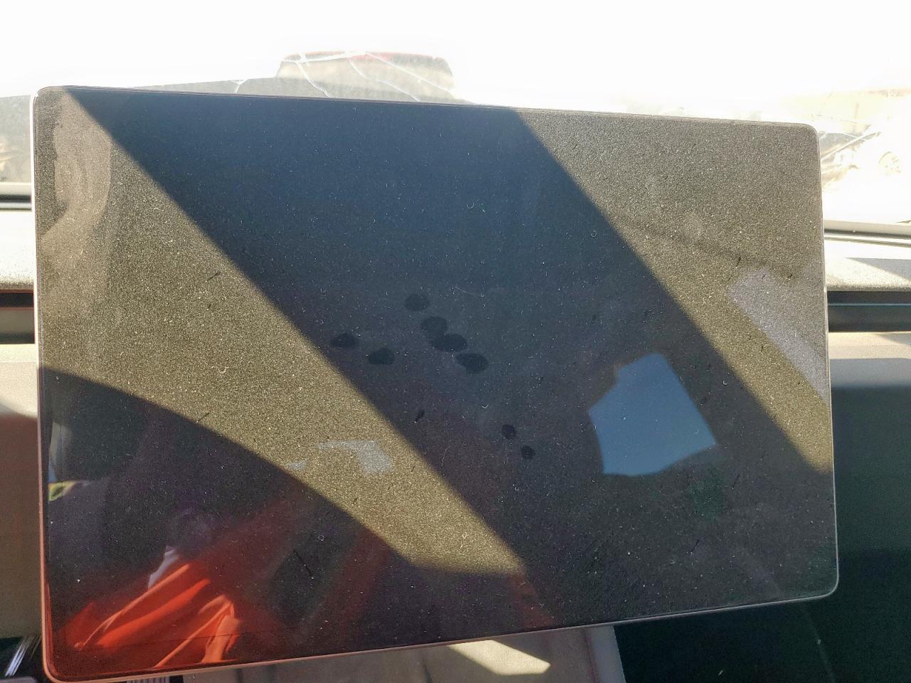 2024 Tesla Model 3 VIN: 5YJ3E1EA3RF827057 Lot: 86684545