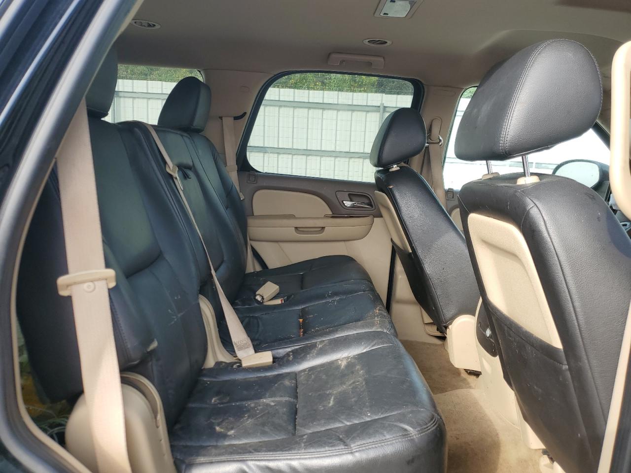 2011 Chevrolet Tahoe K1500 Ls VIN: 1GNSKAE03BR138364 Lot: 85530205