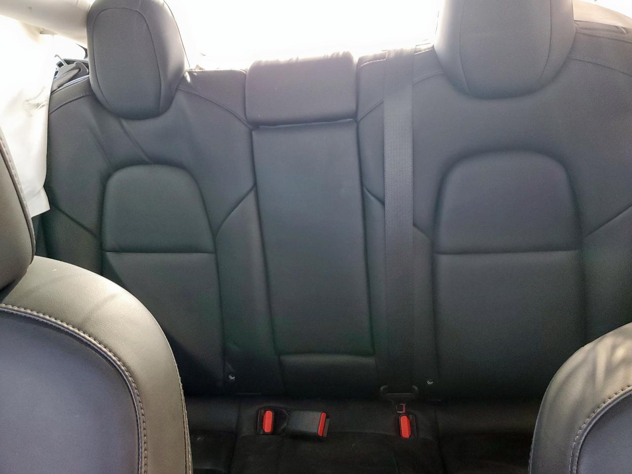 2018 Tesla Model 3 VIN: 5YJ3E1EA0JF160596 Lot: 90471335