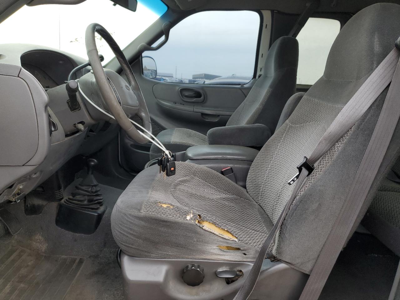 2001 Ford F150 VIN: 1FTRX18L01KF00186 Lot: 86135485