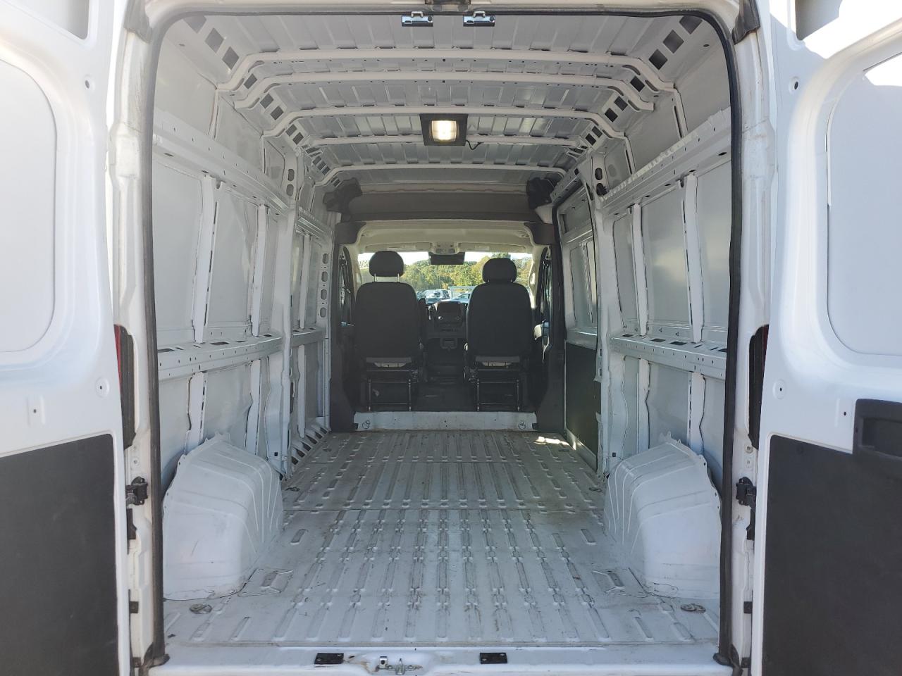2025 Ram Promaster 3500 3500 High VIN: 3C6MRVHG4SE548381 Lot: 86170905