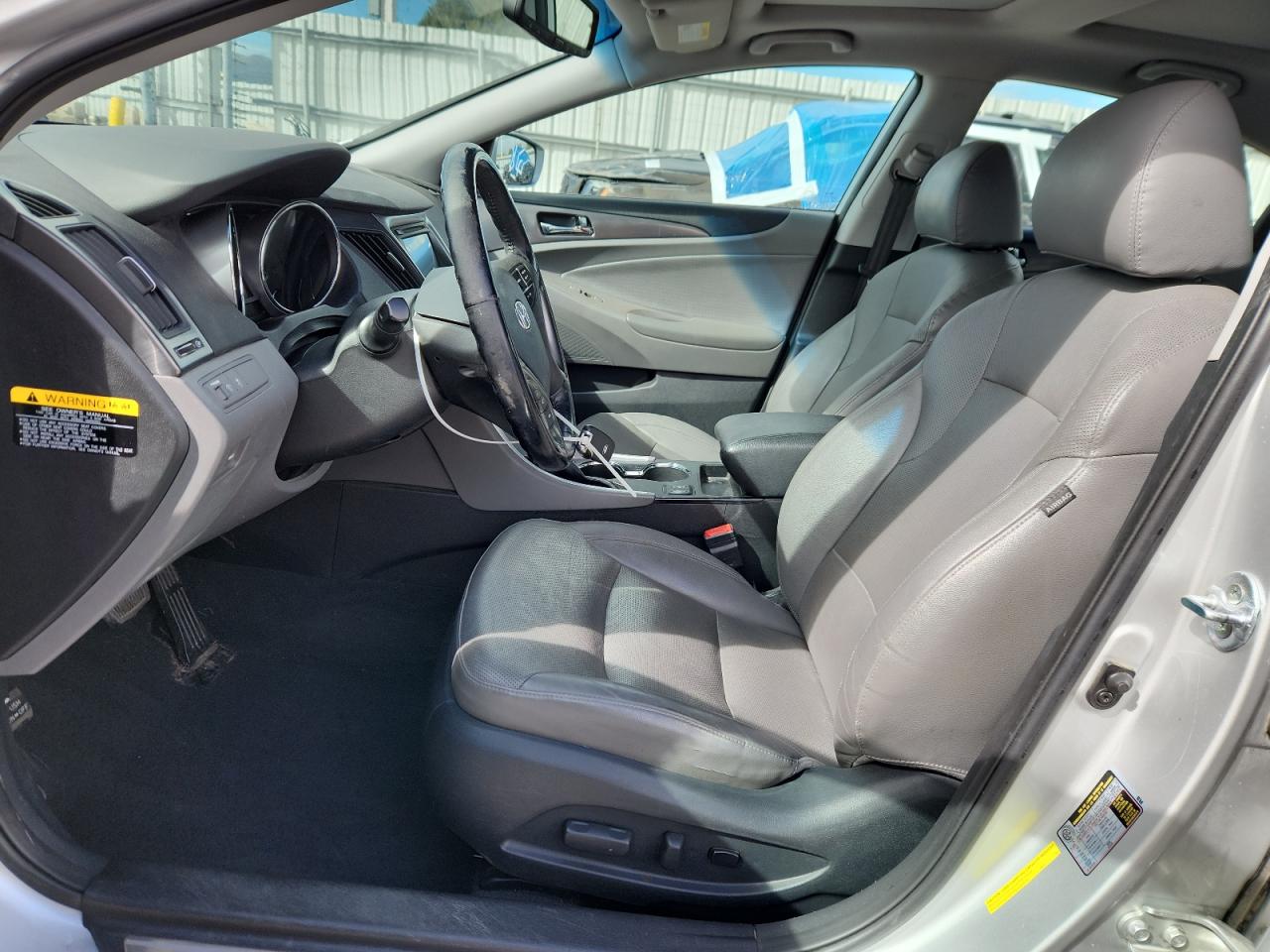 2015 Hyundai Sonata Hybrid VIN: KMHEC4A46FA123824 Lot: 85742335