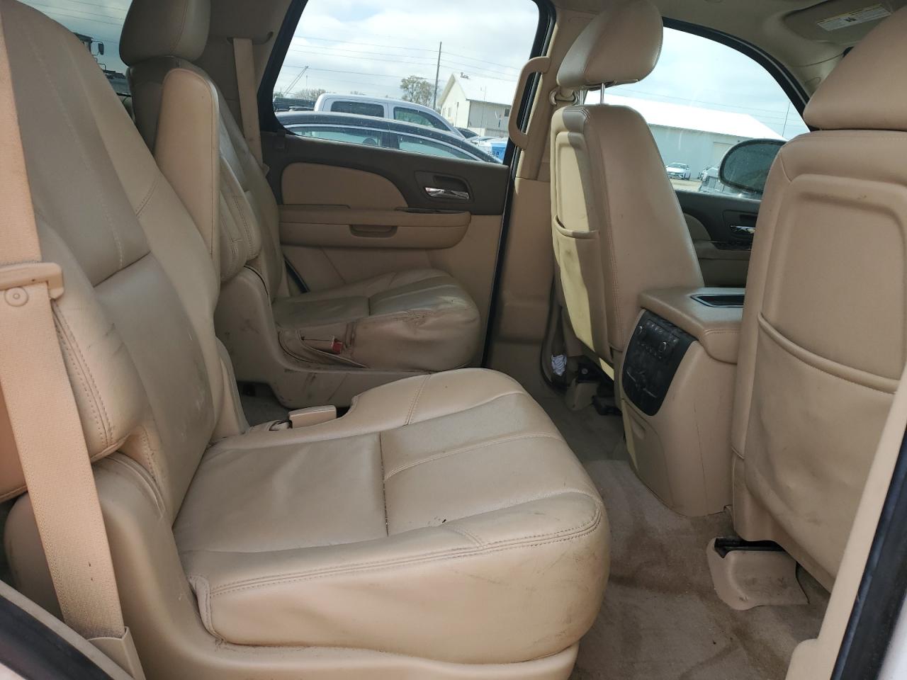 2013 GMC Yukon Slt VIN: 1GKS2CE08DR330732 Lot: 90123155