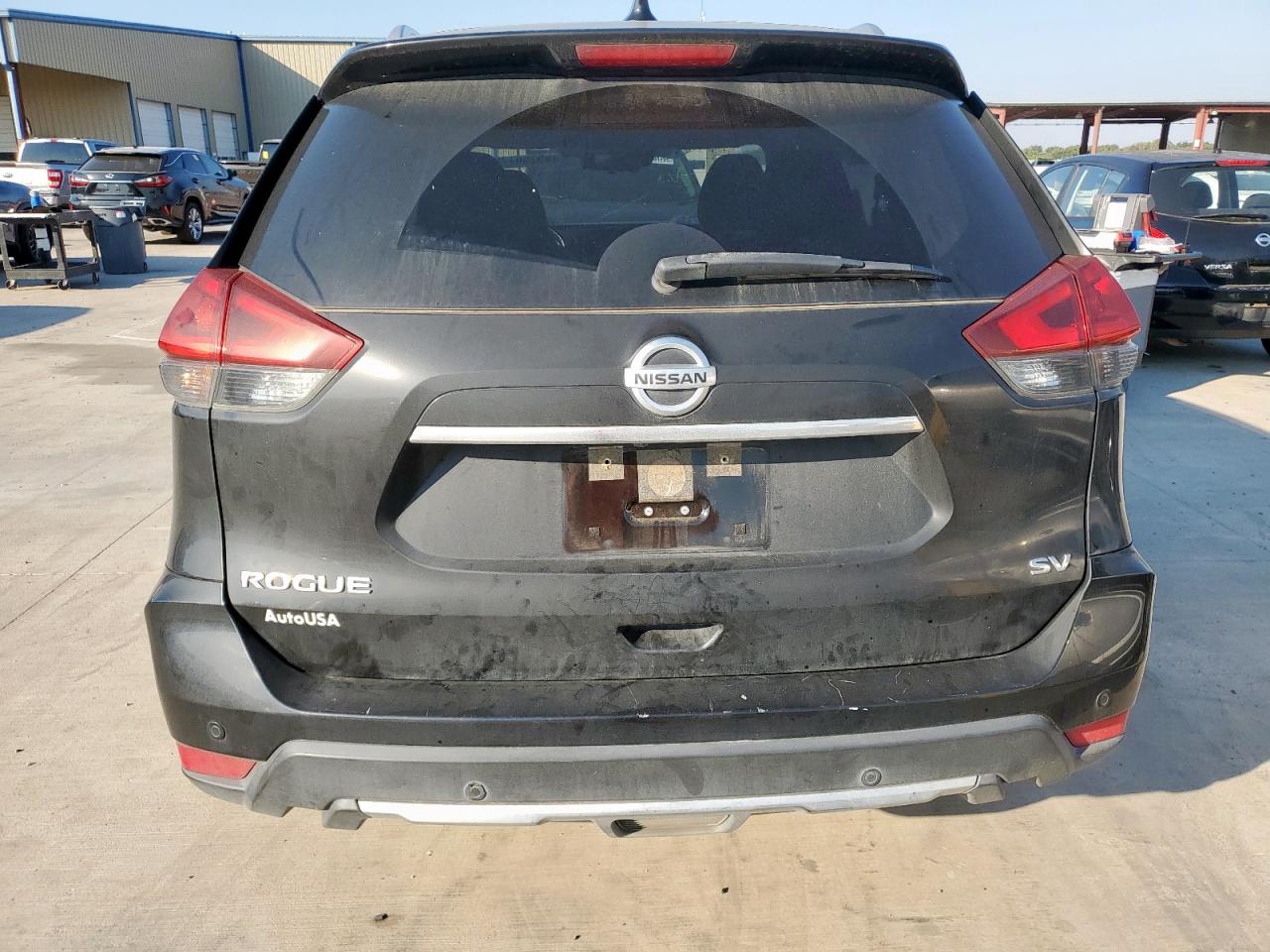 2019 Nissan Rogue S VIN: JN8AT2MT7KW250593 Lot: 85156175