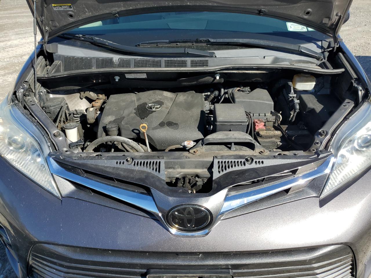 2018 Toyota Sienna Xle VIN: 5TDYZ3DC9JS960480 Lot: 82390745