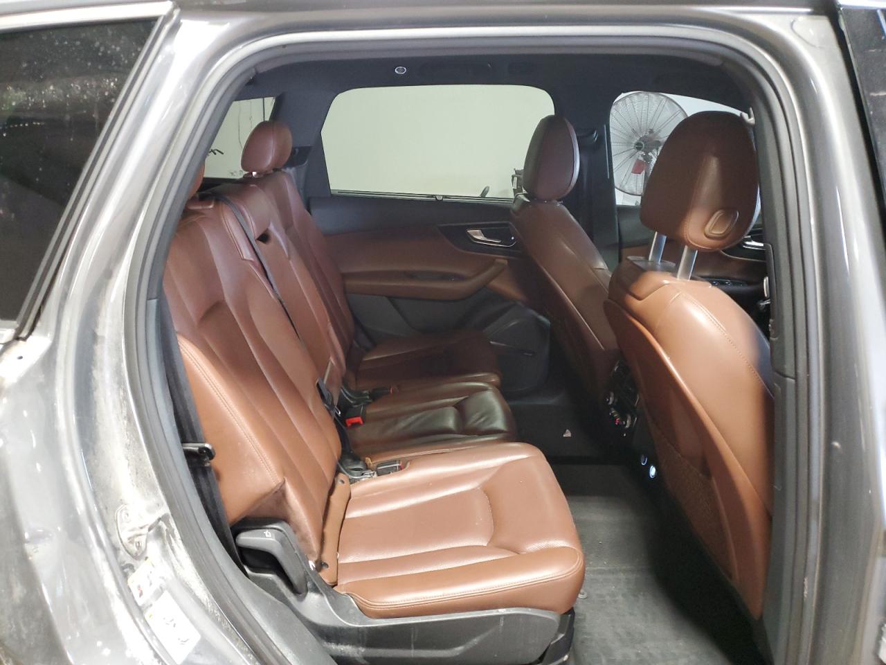 2018 Audi Q7 Prestige VIN: WA1VAAF75JD005633 Lot: 84755905
