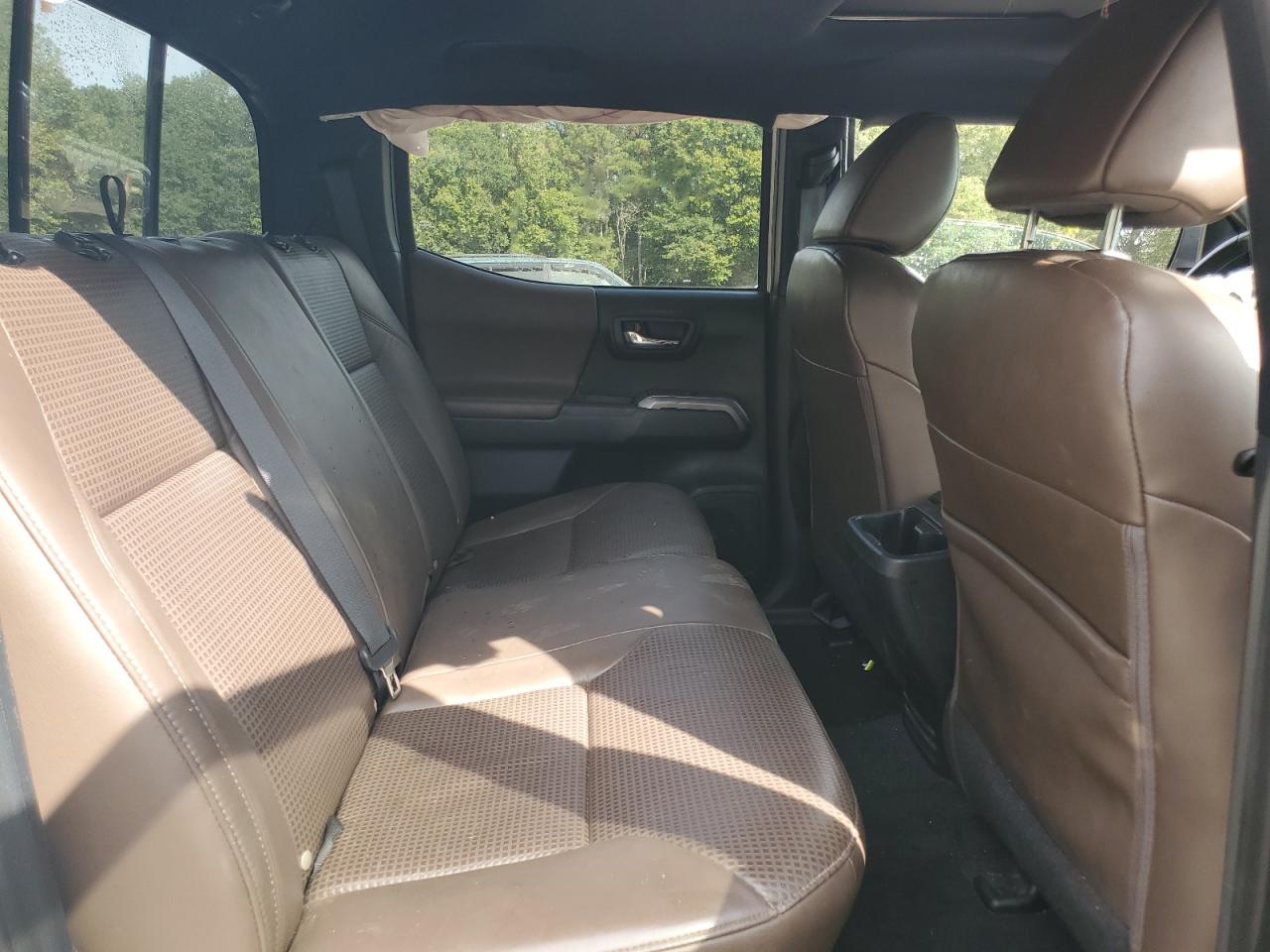 2017 Toyota Tacoma Double Cab VIN: 3TMGZ5AN0HM061823 Lot: 84894535