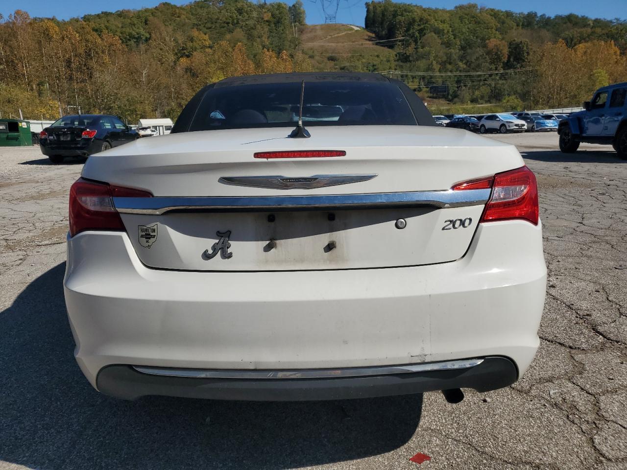 2013 Chrysler 200 Touring VIN: 1C3BCBEB3DN560100 Lot: 87376905