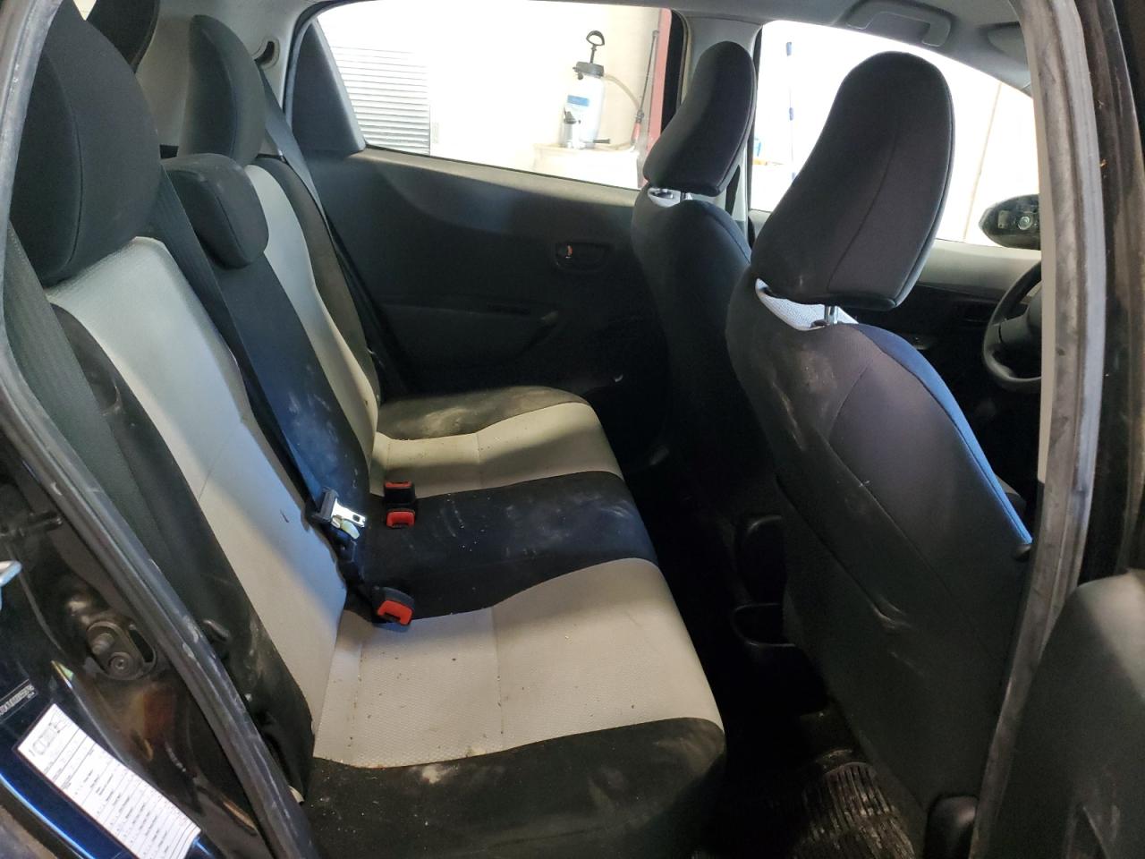 2013 Toyota Yaris VIN: JTDKTUD32DD558796 Lot: 81390165