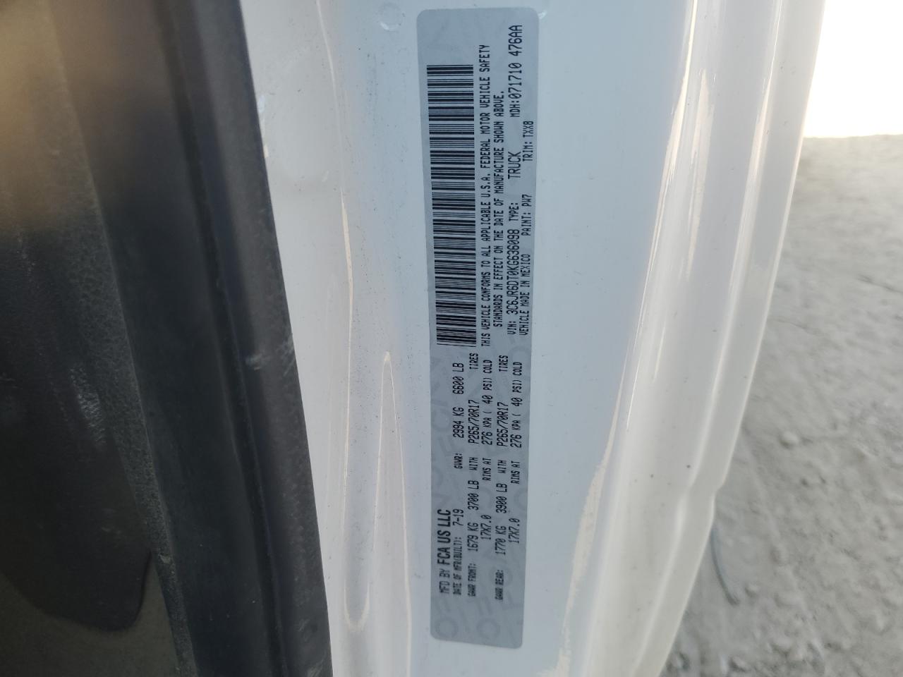 2019 Ram 1500 Classic Tradesman VIN: 3C6JR6DT0KG636098 Lot: 82327715