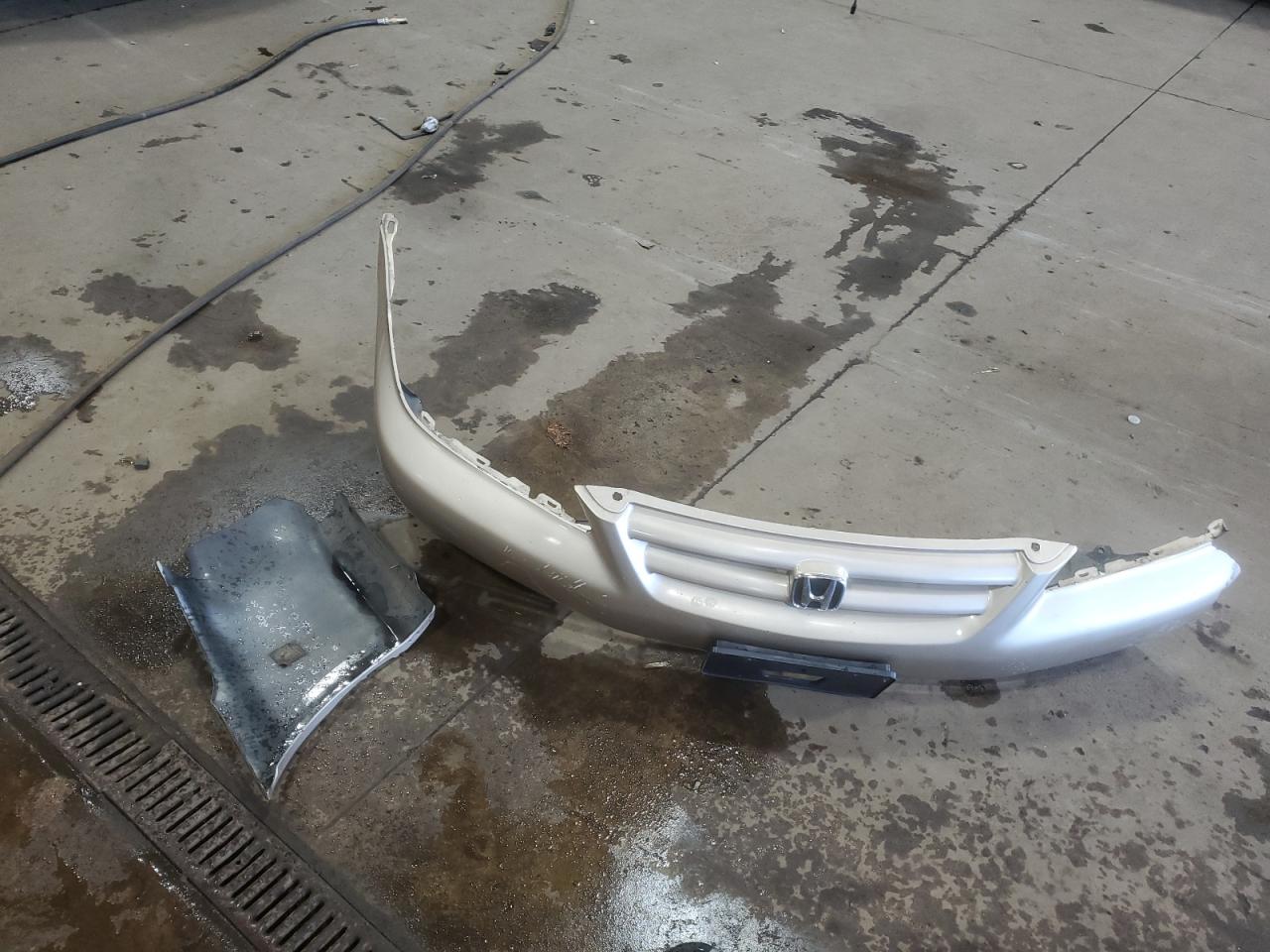 2002 Honda Accord Lx VIN: JHMCG66572C003833 Lot: 85338035