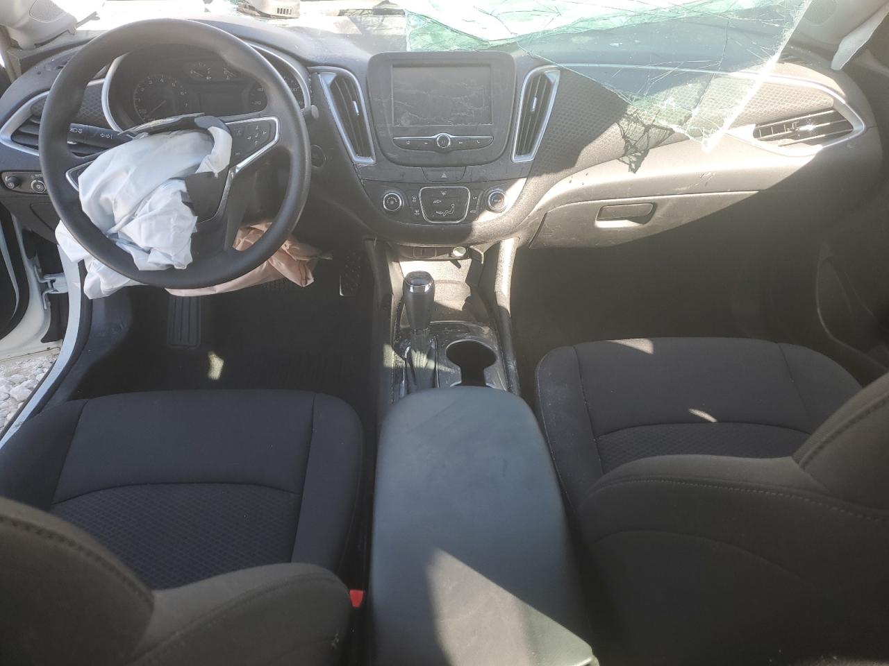 2018 Chevrolet Malibu Ls VIN: 1G1ZB5ST8JF113238 Lot: 81982355