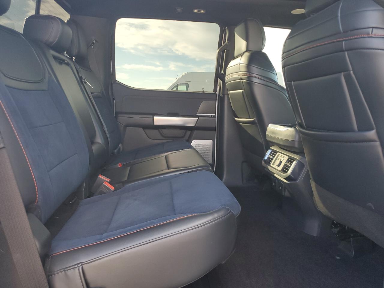 2022 Ford F150 Raptor VIN: 1FTFW1RG0NFA86512 Lot: 85730245