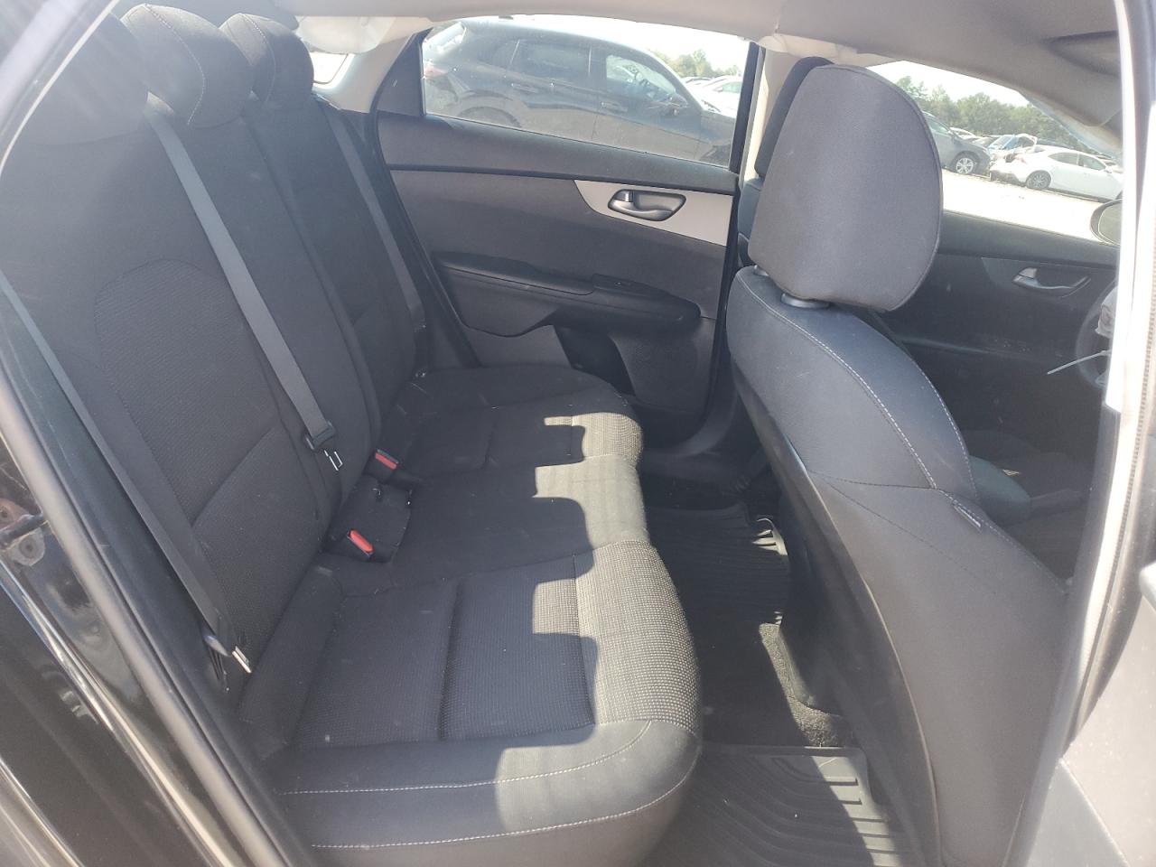 2019 Kia Forte Fe VIN: 3KPF24AD2KE025585 Lot: 84921055