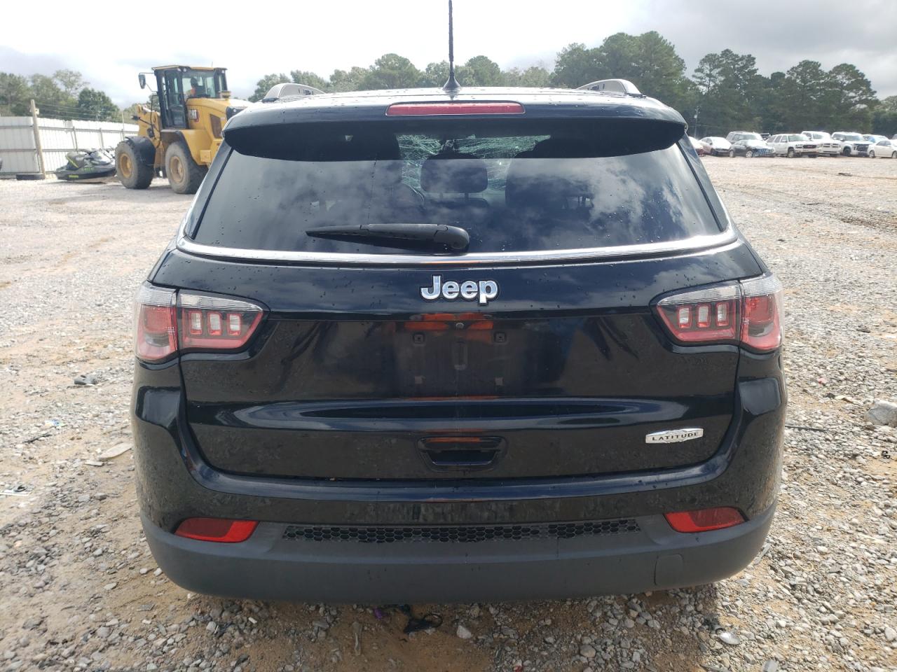 2018 Jeep Compass Latitude VIN: 3C4NJCBB9JT468929 Lot: 84878265