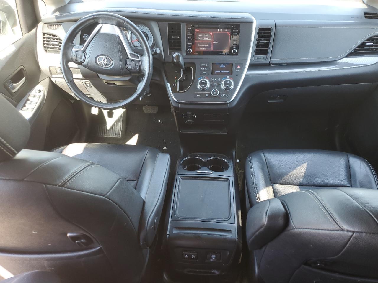 2019 Toyota Sienna Se VIN: 5TDXZ3DC9KS986753 Lot: 86102105