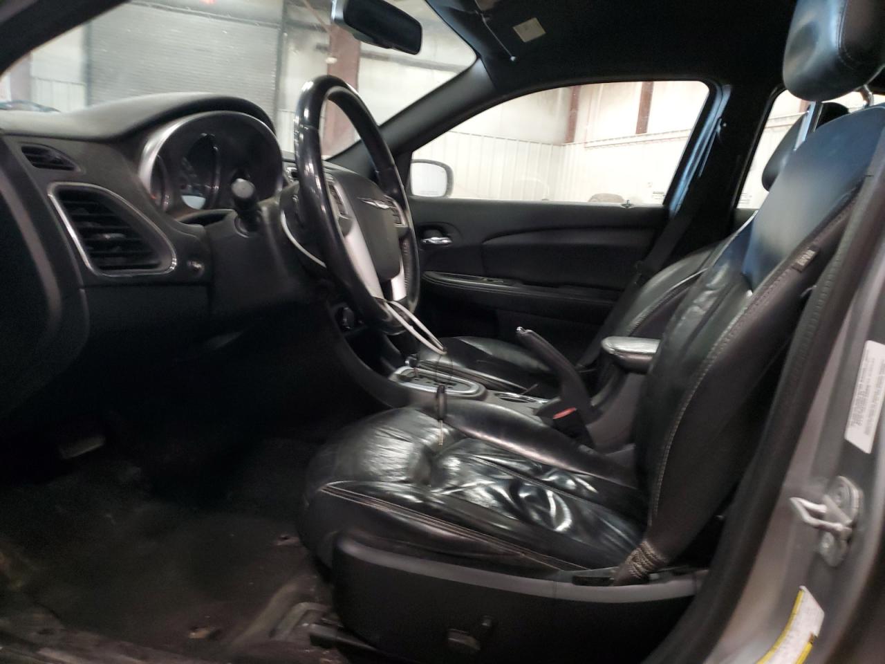 2013 Chrysler 200 Limited VIN: 1C3CCBCG5DN653235 Lot: 90364265